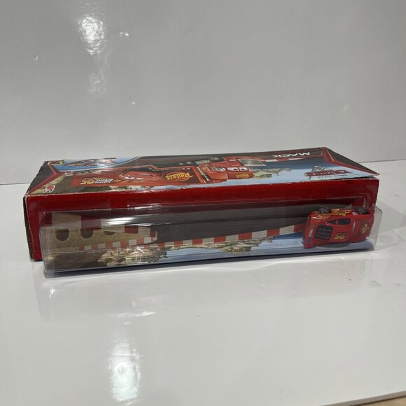 Mack Truck Playset V5132 Disney Pixar Cars 2 Set New Sealed 2013 Rare See Pics! - Picture 5 of 8